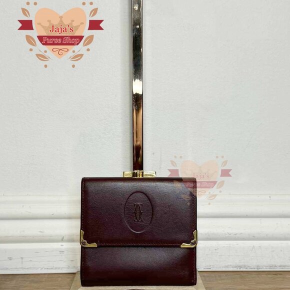 💜Cartier Leather Must De Trifold Wallet💜